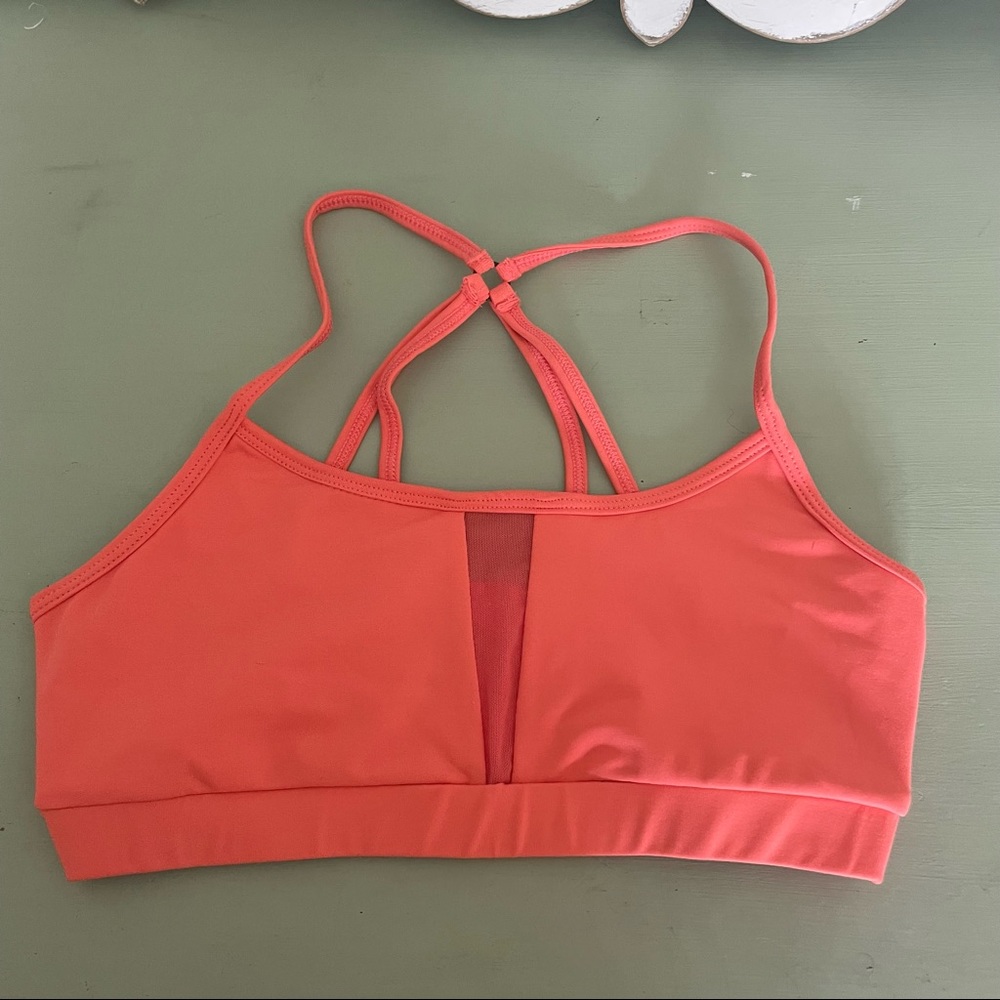 Sports bra